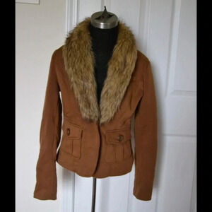 NWOT Odyn faux fur blazer